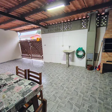 Casa à 50 passos do paraíso-2